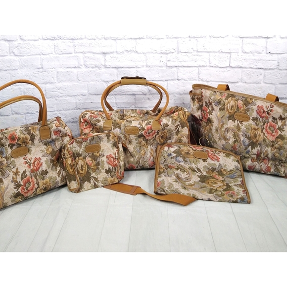 Avon Handbags - Vintage 5 Piece Avon Floral Tapestry Luggage Set